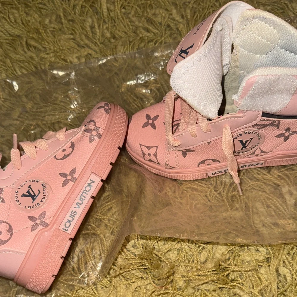 Kids Pink Monogram Sneakers - Picture 10 of 11